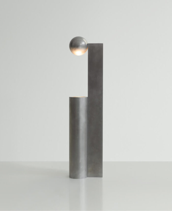 Faraday Floor Lamp with Built-In Side Table – Multi-Functional Lighting